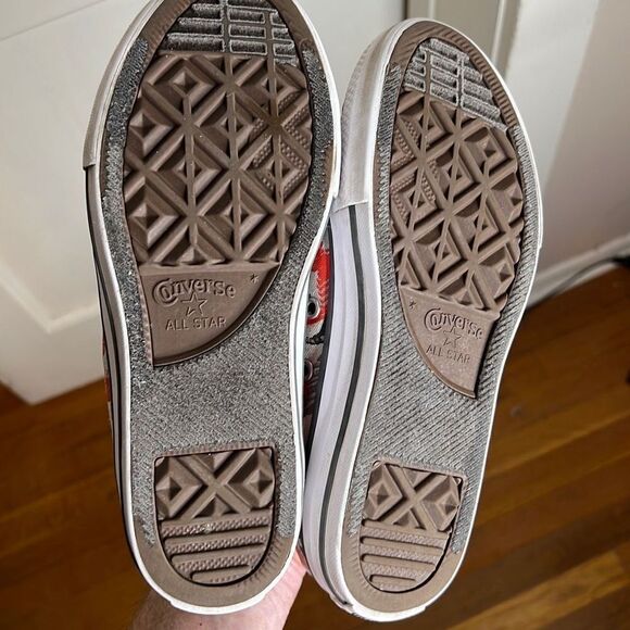 Chuck Taylor All Star Hi Poppy Glow Dinosaur Daze Youth Boys Sneakers Size 2.5 - Picture 9 of 9